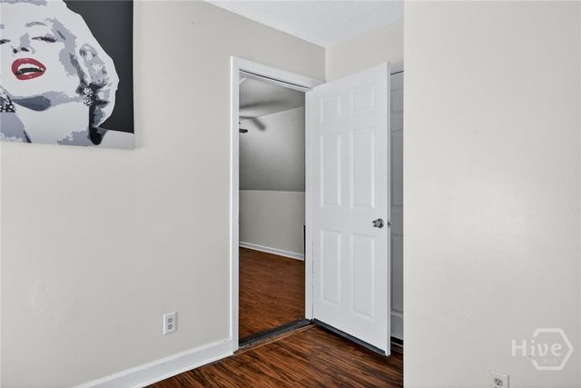 11 Sutton Road, Savannah, GA 31419