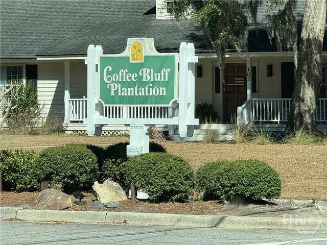 11 Sutton Road, Savannah, GA 31419