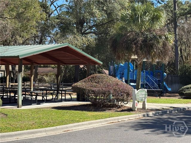 11 Sutton Road, Savannah, GA 31419