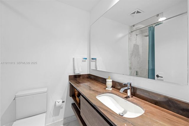 350 E Ocean Drive 301N, Key Biscayne, FL 33149