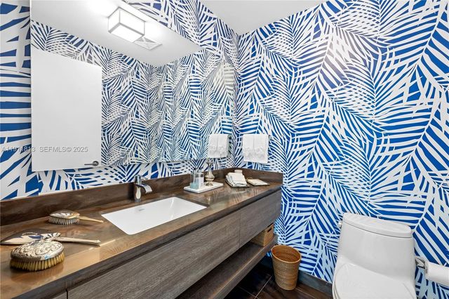 350 E Ocean Drive 301N, Key Biscayne, FL 33149