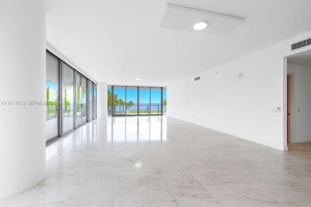 350 E Ocean Drive 301N, Key Biscayne, FL 33149