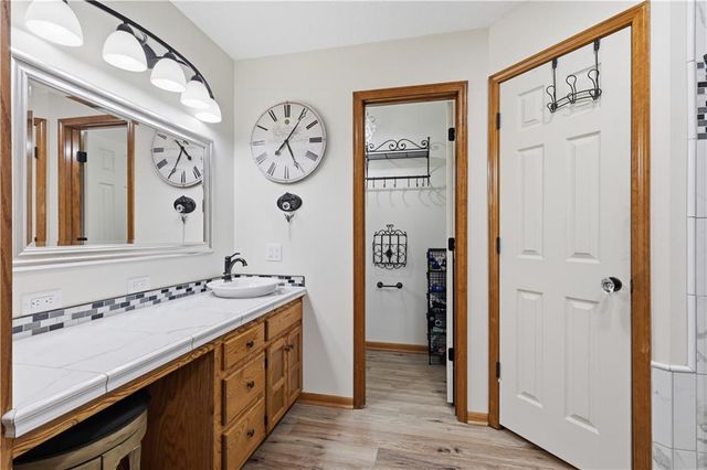 2219 N Whitney Road, Independence, MO 64058