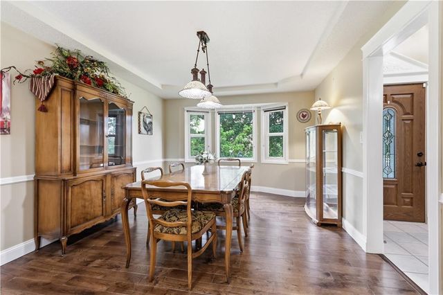 2219 N Whitney Road, Independence, MO 64058