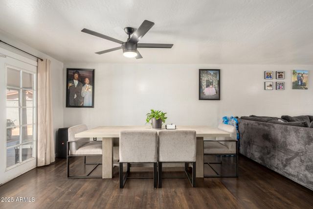 6224 W BERKELEY Road, Phoenix, AZ 85035