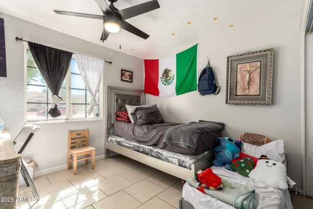 6224 W BERKELEY Road, Phoenix, AZ 85035