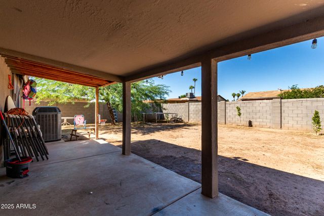 6224 W BERKELEY Road, Phoenix, AZ 85035