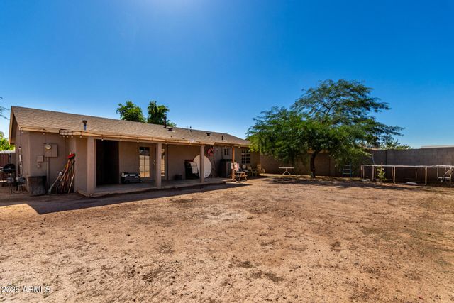6224 W BERKELEY Road, Phoenix, AZ 85035
