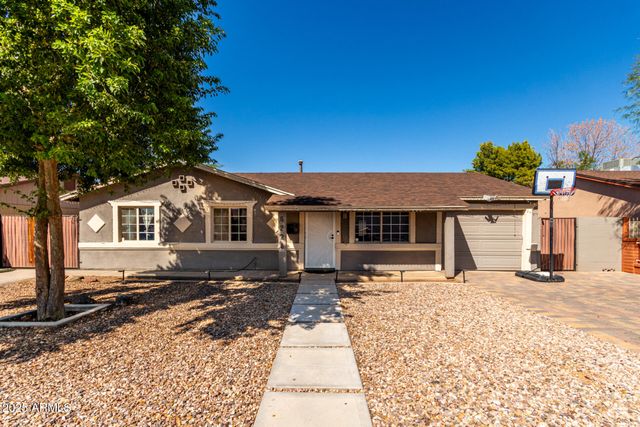 6224 W BERKELEY Road, Phoenix, AZ 85035