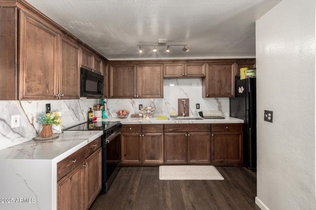 6224 W BERKELEY Road, Phoenix, AZ 85035
