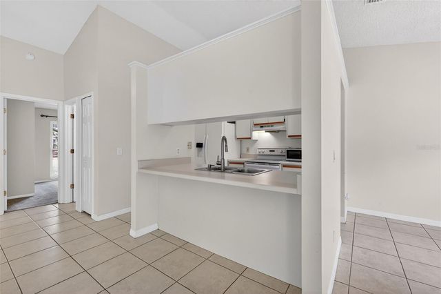 1000 COVINGTON STREET, Oviedo, FL 32765