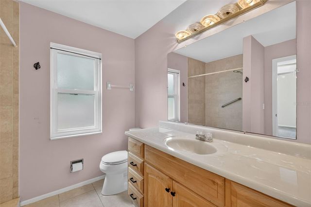 1000 COVINGTON STREET, Oviedo, FL 32765