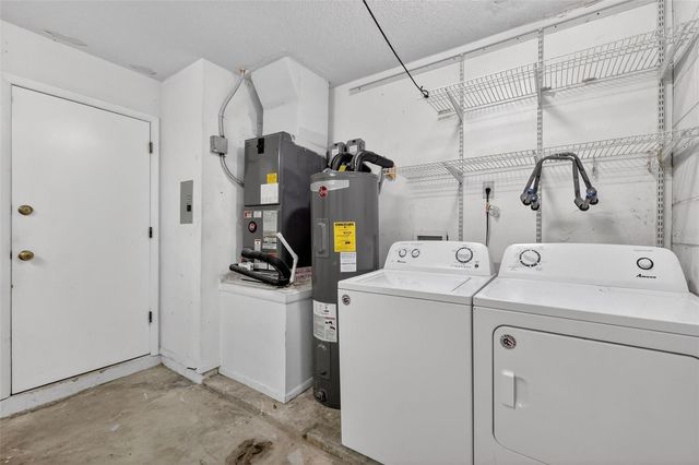 1000 COVINGTON STREET, Oviedo, FL 32765