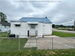 401 Walnut Street, St Albans, WV 25177