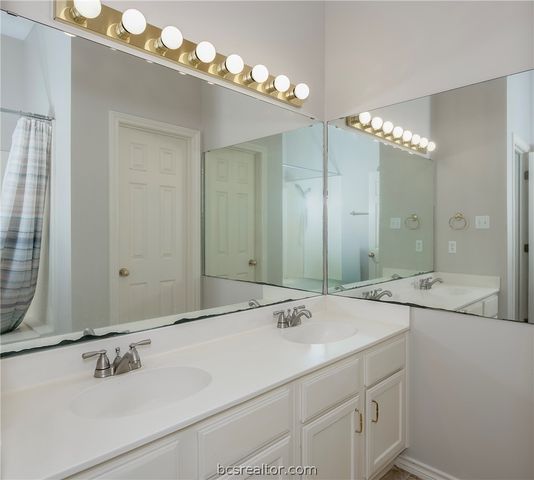 2402 Colgate Circle, College Station, TX 77840