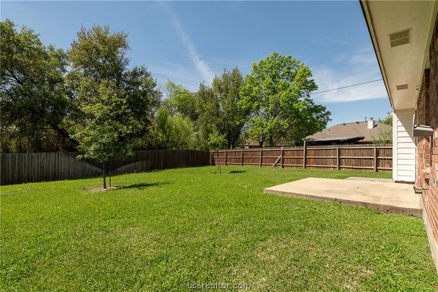2402 Colgate Circle, College Station, TX 77840