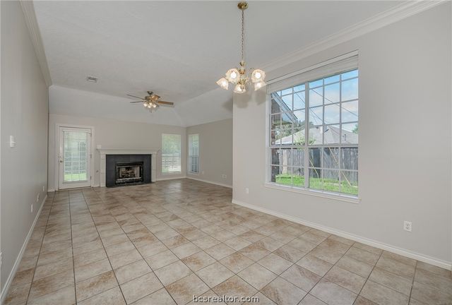 2402 Colgate Circle, College Station, TX 77840