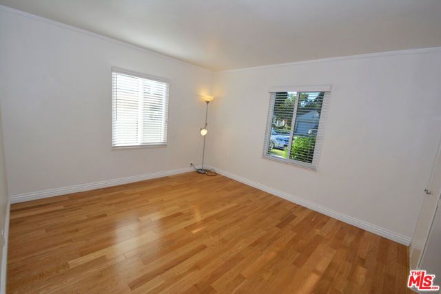 12944 Haynes Street, North Hollywood (los Angeles), CA 91606