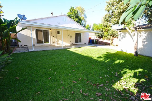 12944 Haynes Street, North Hollywood (los Angeles), CA 91606