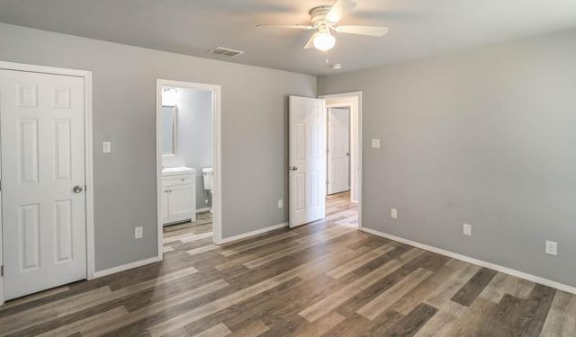 1107 N Englewood Avenue, Lubbock, TX 79416