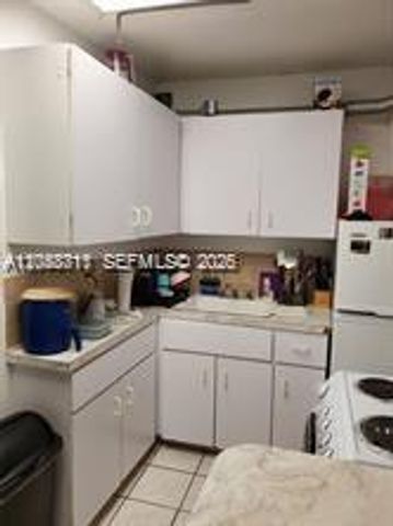 13725 NW 4th Place 1, North Miami, FL 33168