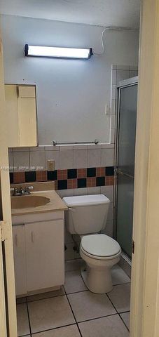 13725 NW 4th Place 1, North Miami, FL 33168