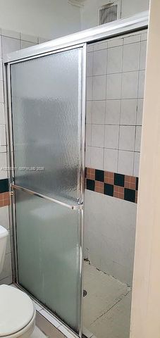 13725 NW 4th Place 1, North Miami, FL 33168