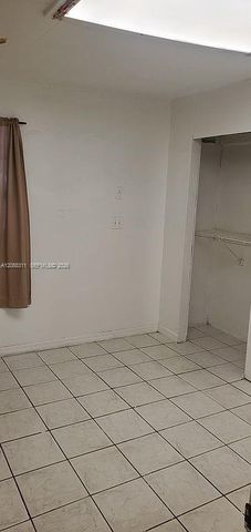 13725 NW 4th Place 1, North Miami, FL 33168