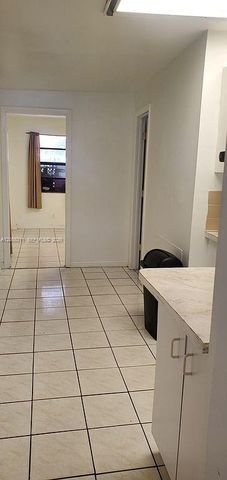 13725 NW 4th Place 1, North Miami, FL 33168