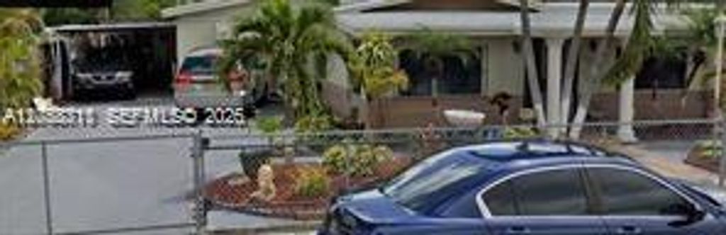 13725 NW 4th Place 1, North Miami, FL 33168