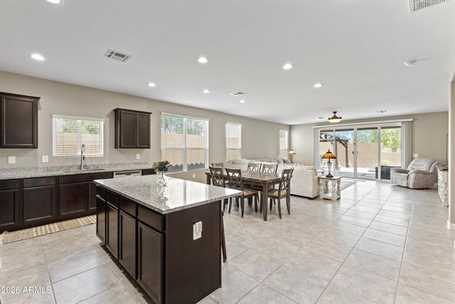 2269 N CAMDEN Drive, Florence, AZ 85132