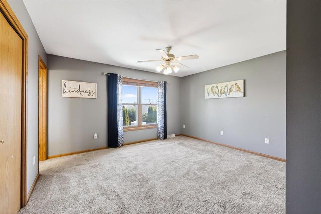 668 Ruxton Ridge Drive, Sun Prairie, WI 53590