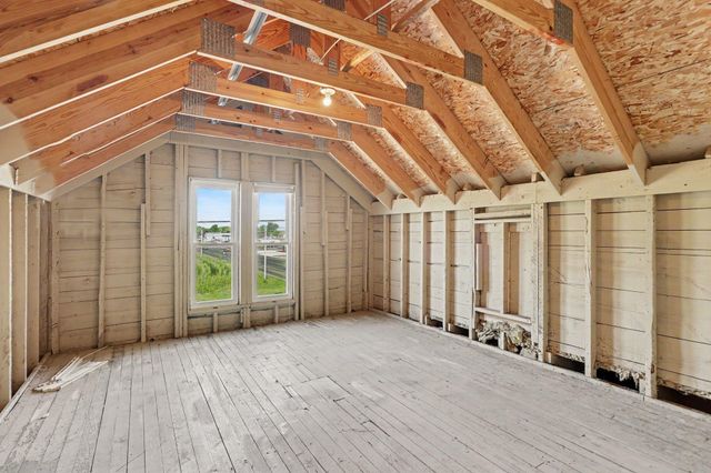 491 W Center Road, Essexville, MI 48732