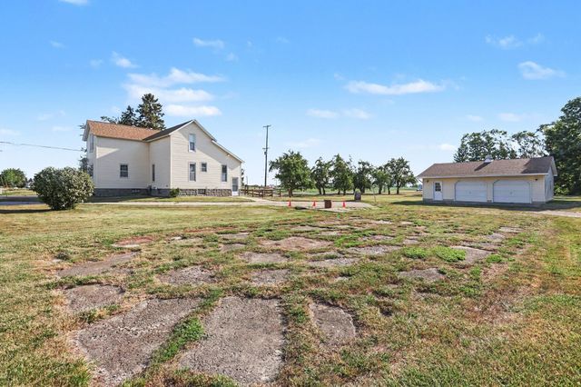 491 W Center Road, Essexville, MI 48732