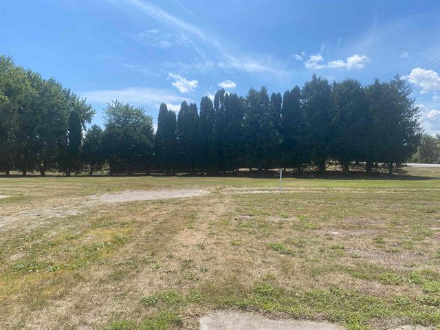 491 W Center Road, Essexville, MI 48732