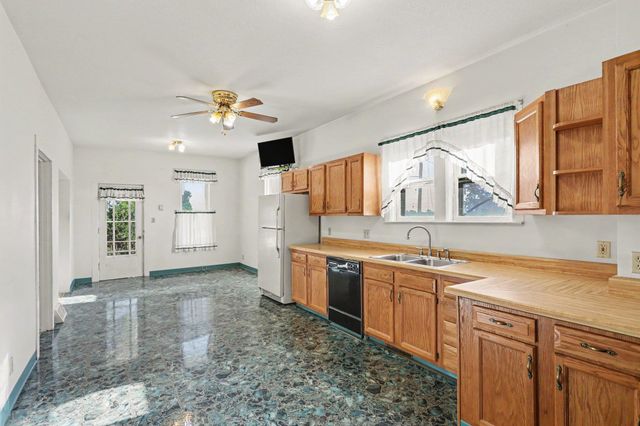 491 W Center Road, Essexville, MI 48732