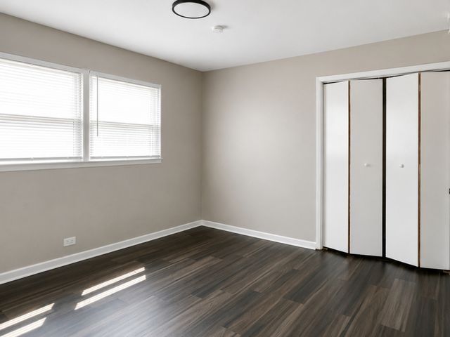 4313 S Harlem Avenue 4, Stickney, IL 60402