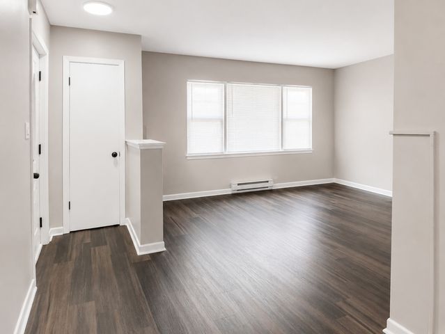 4313 S Harlem Avenue 4, Stickney, IL 60402