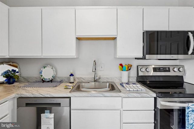 122 MERRYMAN CT, Annapolis, MD 21401