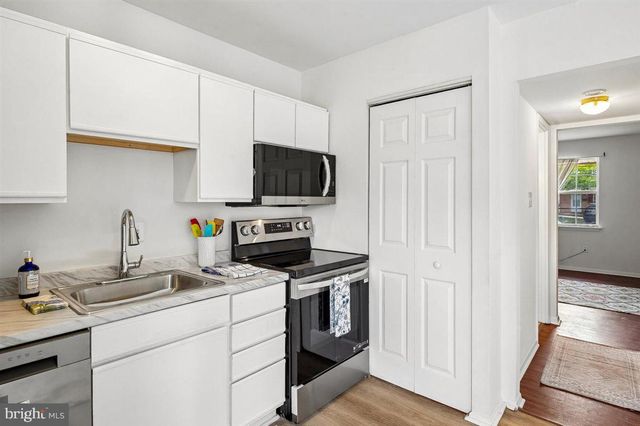 122 MERRYMAN CT, Annapolis, MD 21401