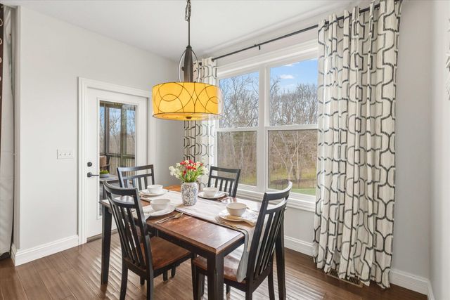 5202 CLAYBROOK CT, Columbia, MO 65203