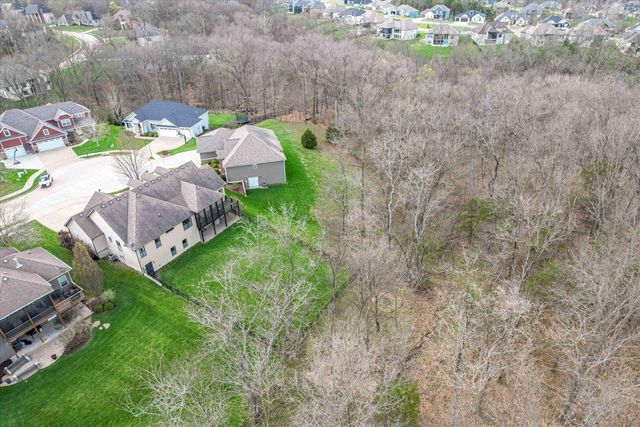 5202 CLAYBROOK CT, Columbia, MO 65203