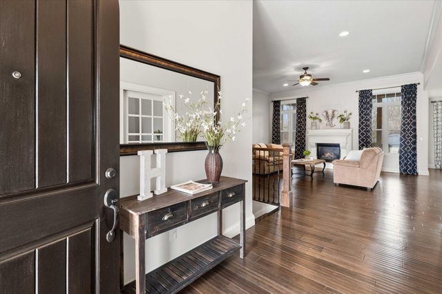 5202 CLAYBROOK CT, Columbia, MO 65203