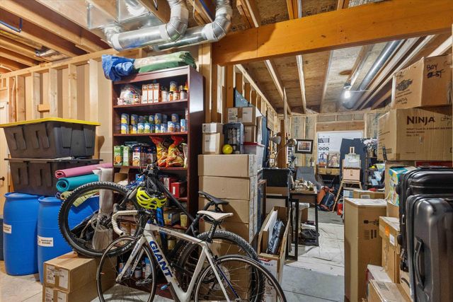 5202 CLAYBROOK CT, Columbia, MO 65203