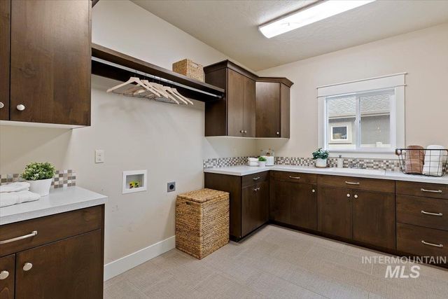 1366 N Waterbrook Way, Star, ID 83669