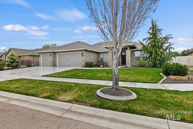 1366 N Waterbrook Way, Star, ID 83669