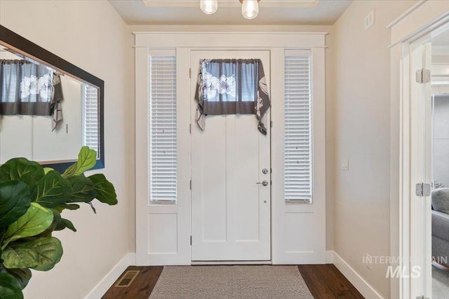 1366 N Waterbrook Way, Star, ID 83669