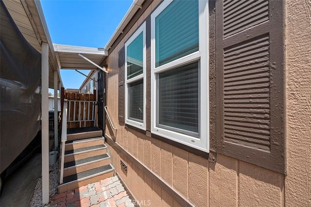 400 Greenfield Drive, El Cajon, CA 92021