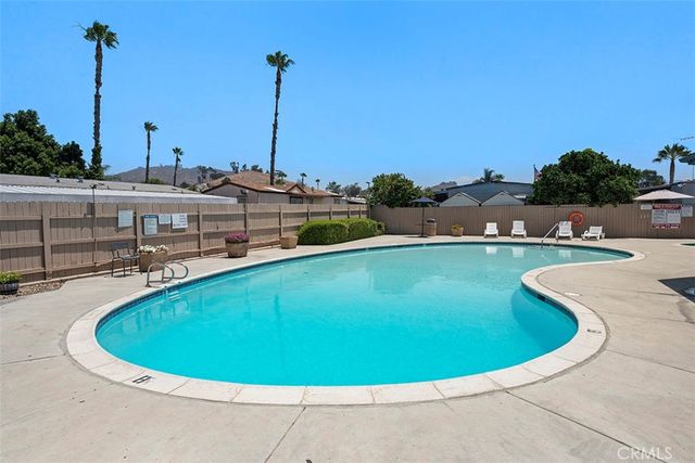 400 Greenfield Drive, El Cajon, CA 92021