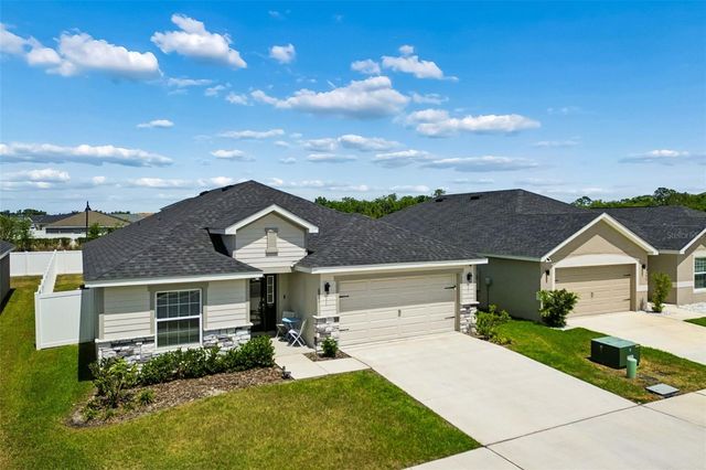 6981 TWISTING PINES LOOP, Zephyrhills, FL 33541
